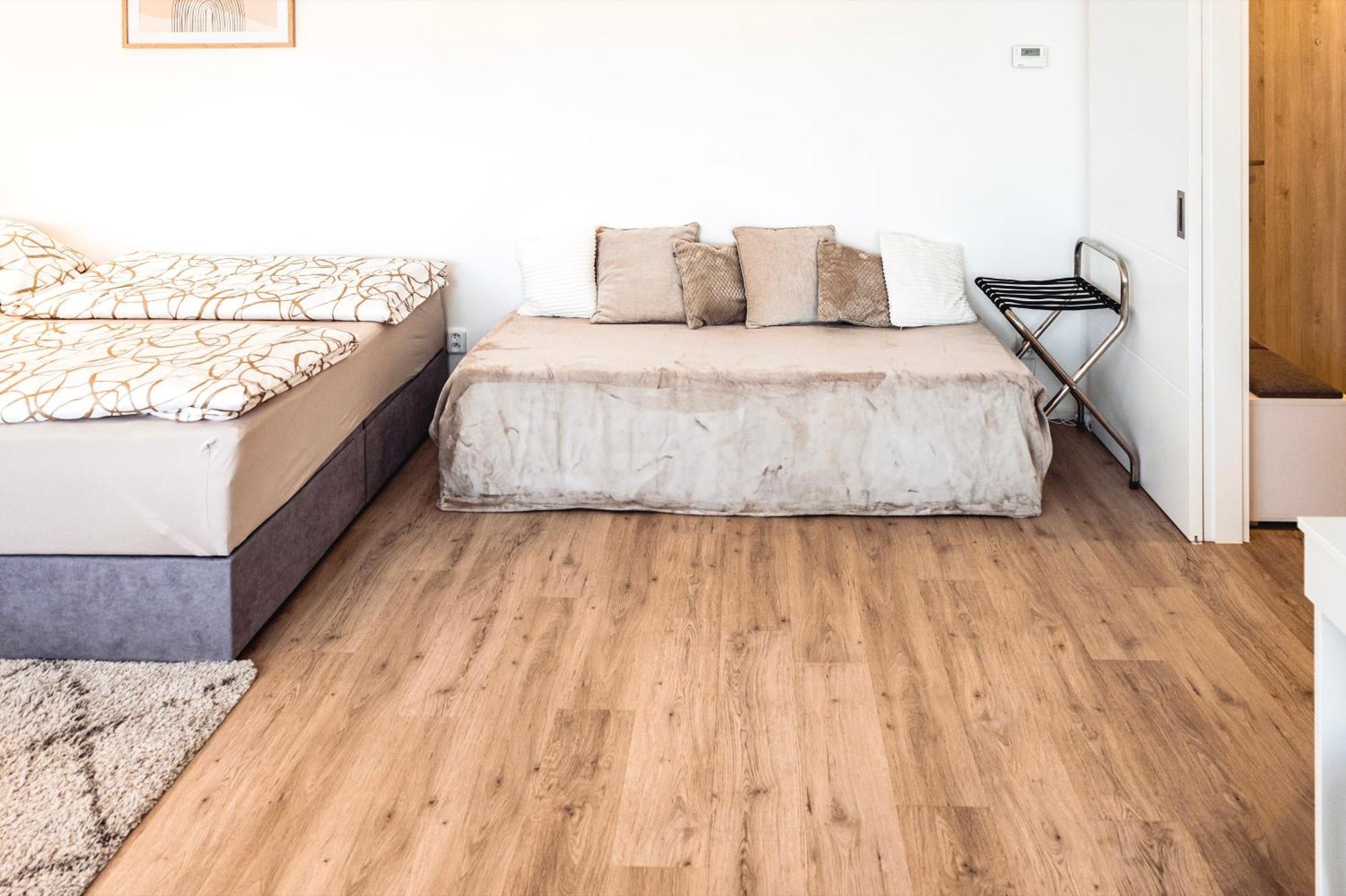 Rezidence Sadova Zlin Apartment Luaran gambar